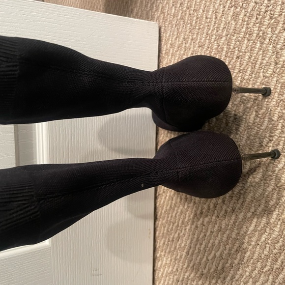 Alexander McQueen Black Boots - Picture 2 of 8